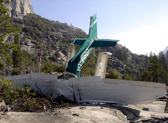 cagelfa.com plane crashes